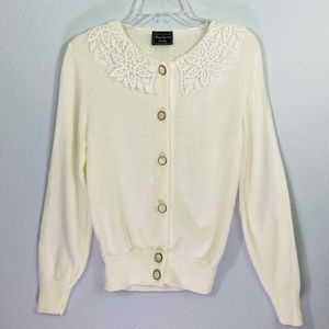 Vintage Lace Collar Cardigan Sweater